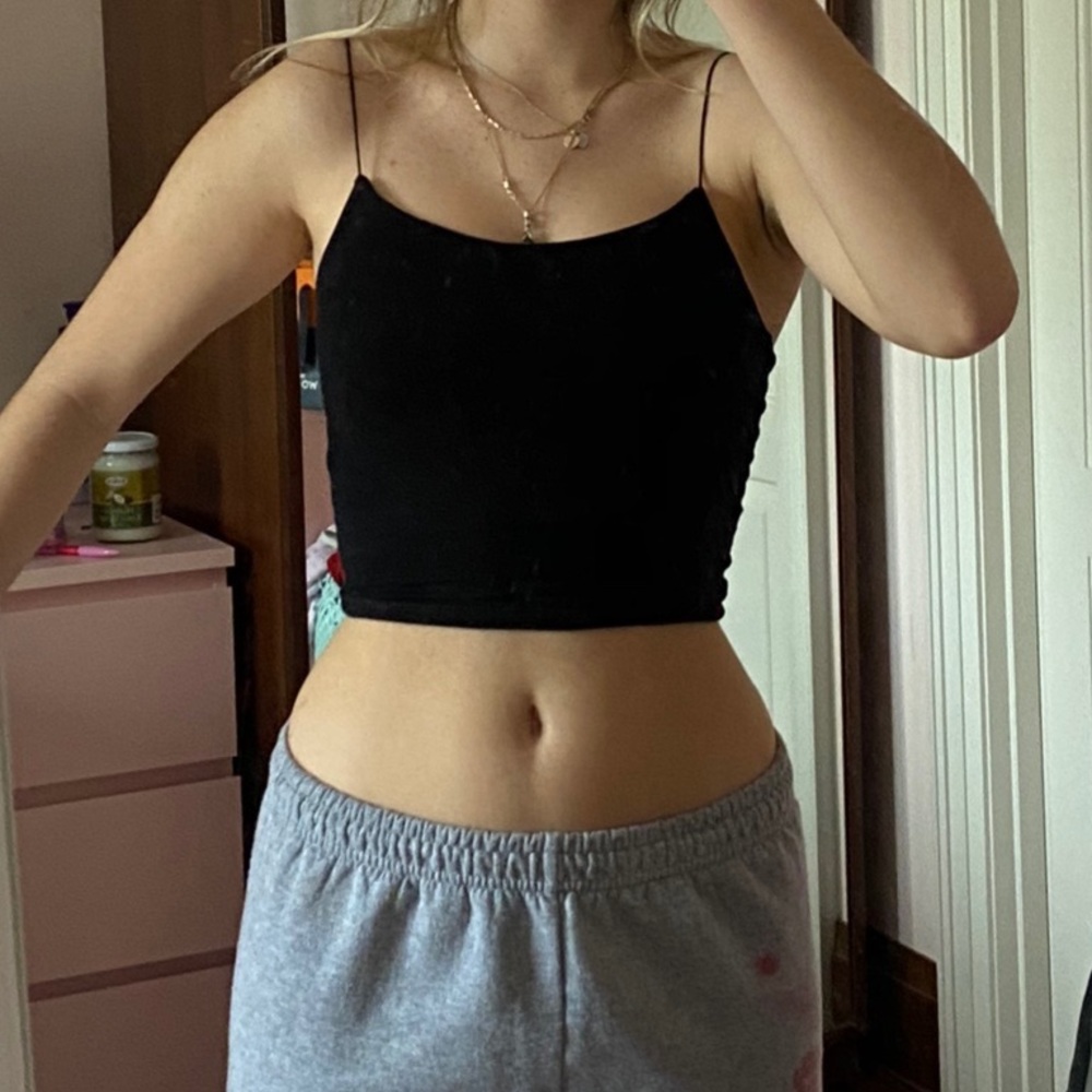 Comfy black tank top